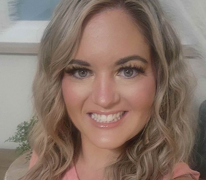Hair By Wendy (hair stylist, makeup) offers blowouts, hair color, hair extensions, highlights, weddings services at Lux Salon Suites Prosper, TX